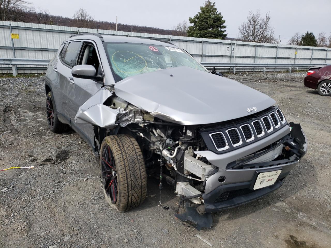 JEEP COMPASS LA 2018 with VIN 3C4NJDBB3JT160967 - Photo from auction