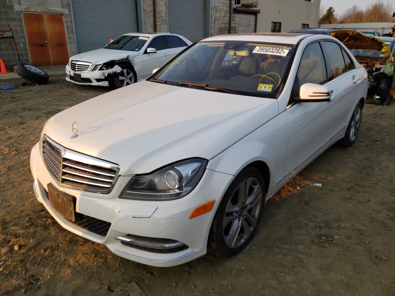 Photo 2 from auction – 2012 MERCEDES-BENZ C 300 4MAT with VIN WDDGF8BB0CA605070