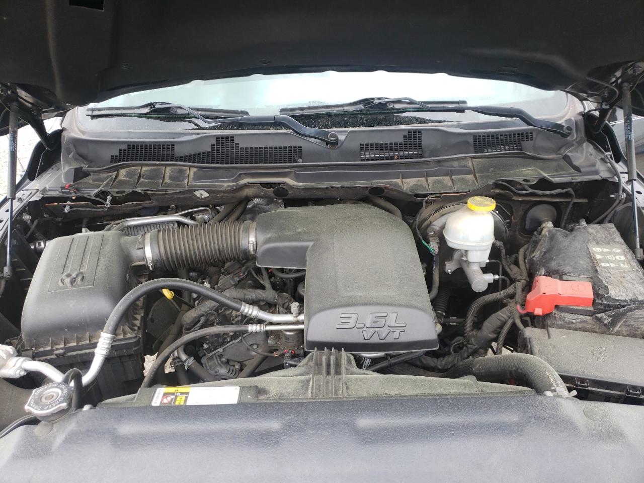 Photo 7 from auction – 2017 RAM 1500 ST with VIN 1C6RR6FG6HS695662