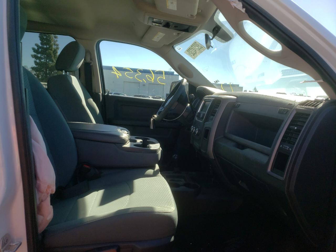 Photo 5 from auction – 2018 RAM 2500 ST with VIN 3C6UR5CL8JG142594