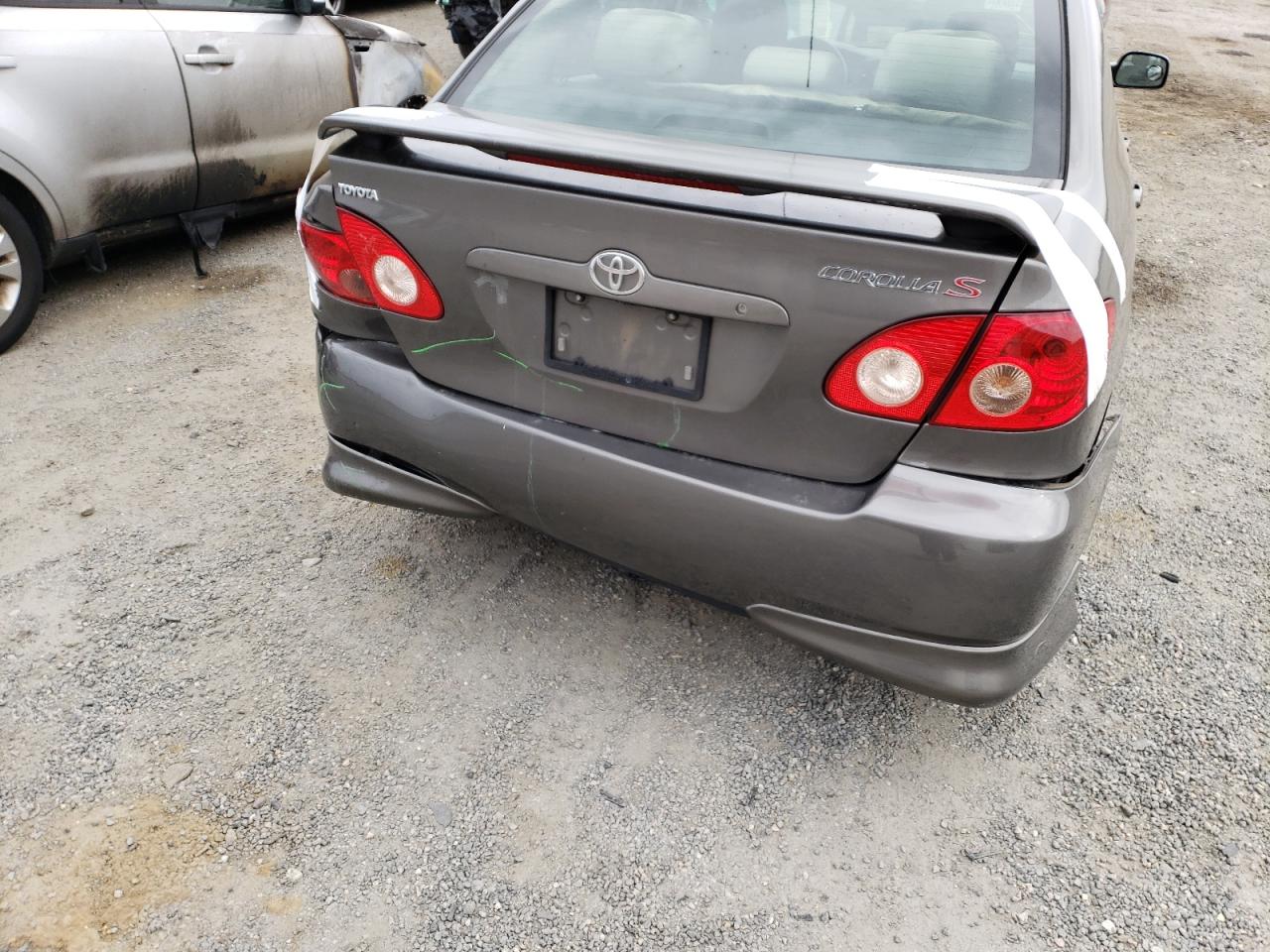 Photo 9 from auction – 2005 TOYOTA COROLLA CE with VIN 2T1BR32E35C365021