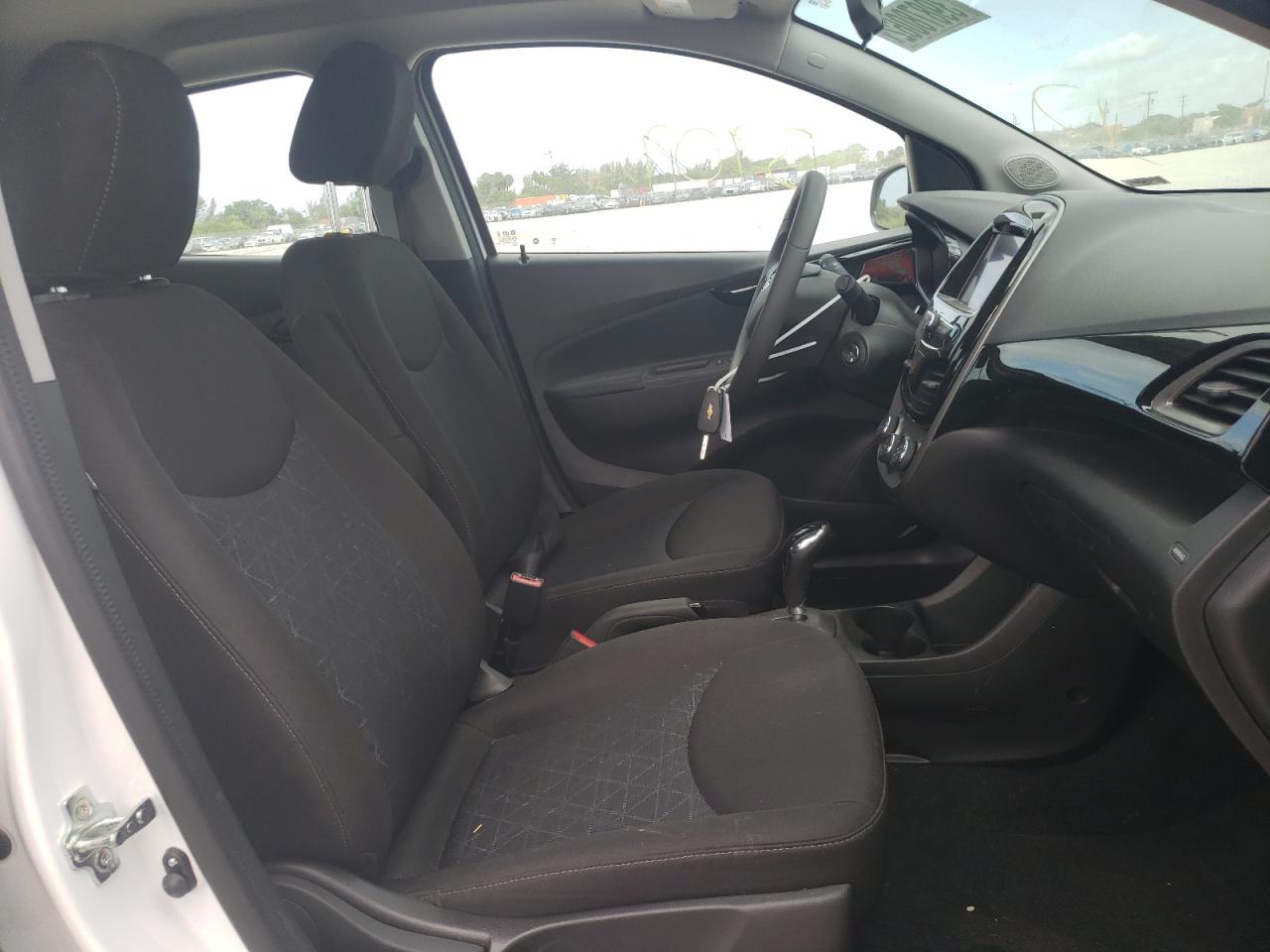 Photo 5 from auction – 2021 CHEVROLET SPARK 1LT with VIN KL8CD6SA3MC225830