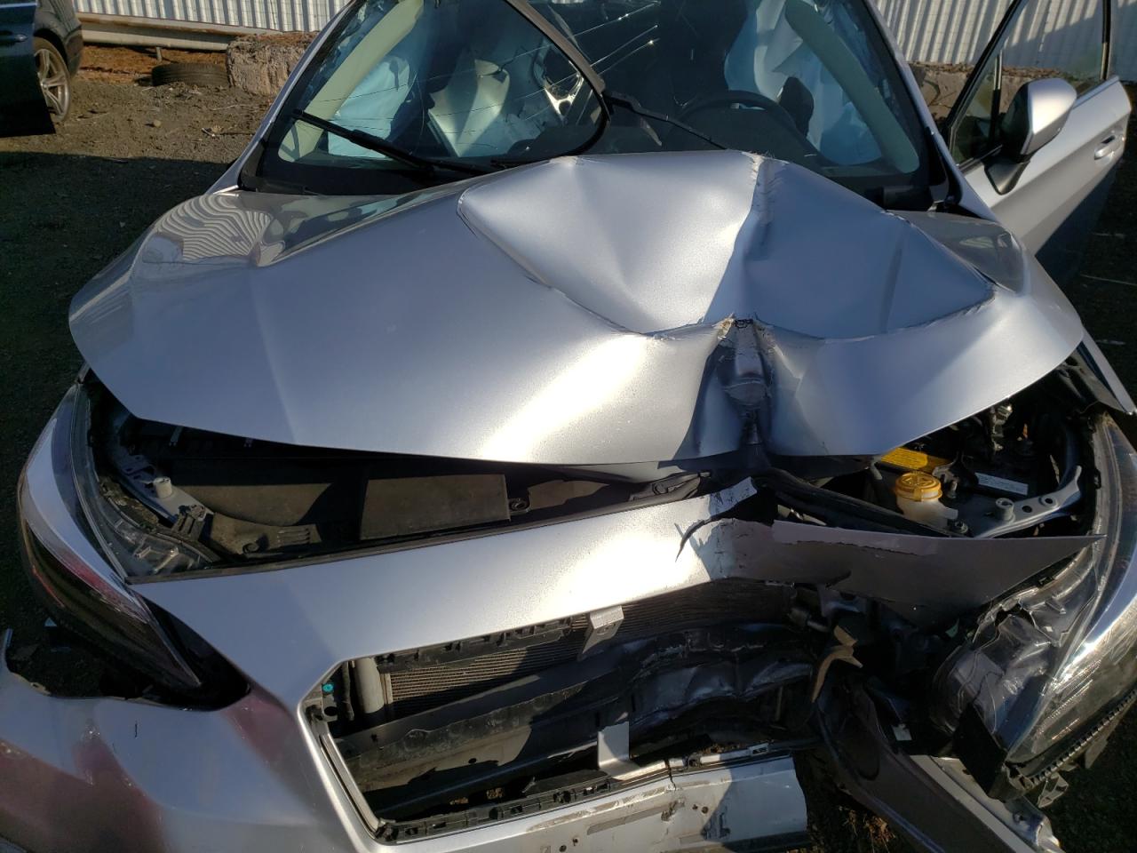 Photo 7 from auction – 2018 SUBARU CROSSTREK with VIN JF2GTAMC7JH268306