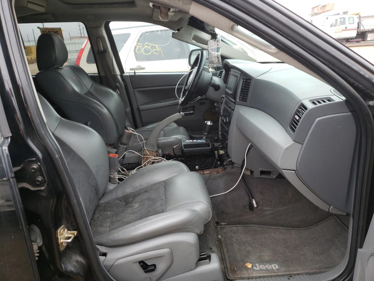 Photo 5 from auction – 2007 JEEP GRAND CHER with VIN 1J8HR78357C555317