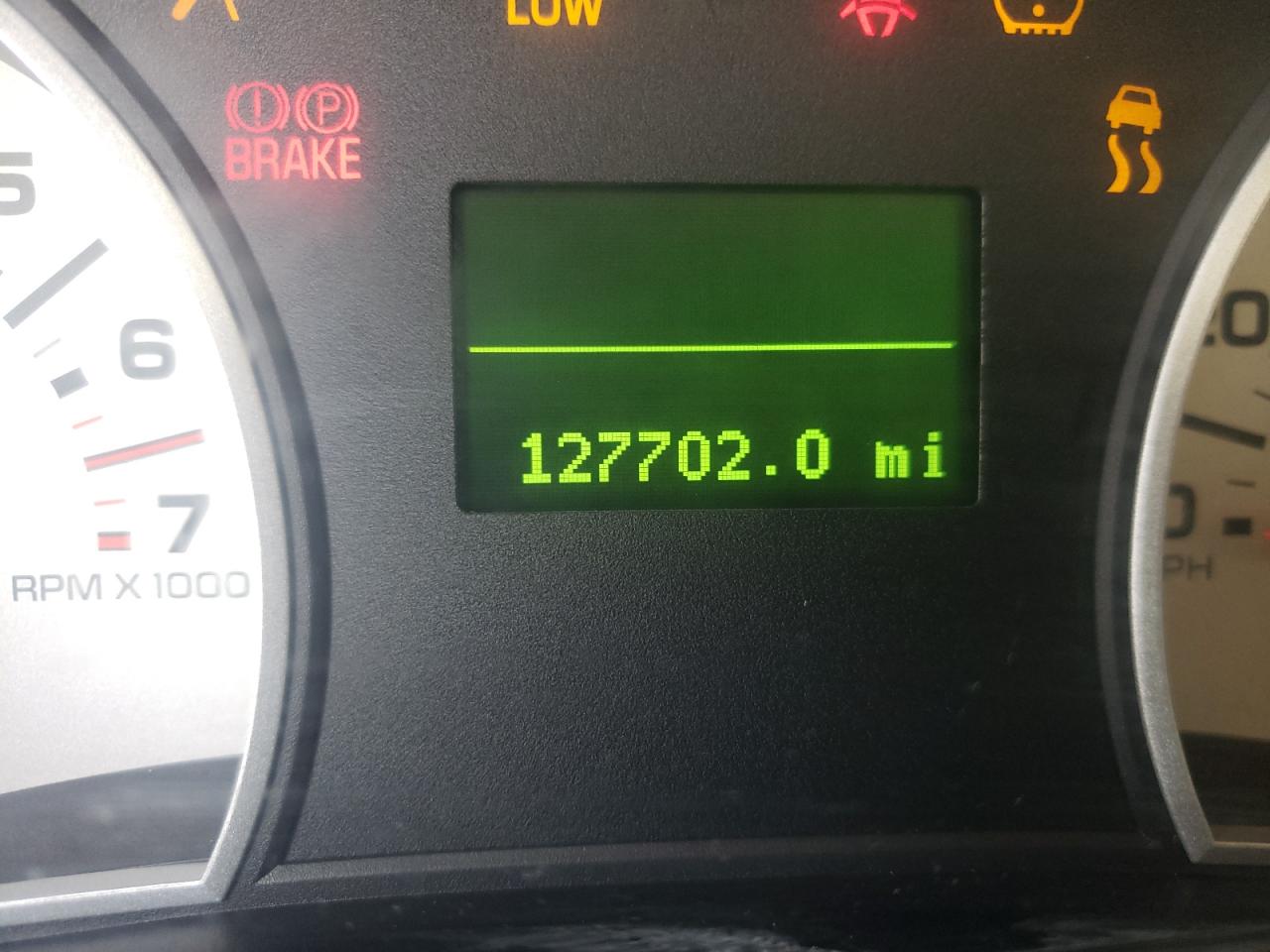 Photo 8 from auction – 2007 FORD EXPLORER L with VIN 1FMEU75827UA53878