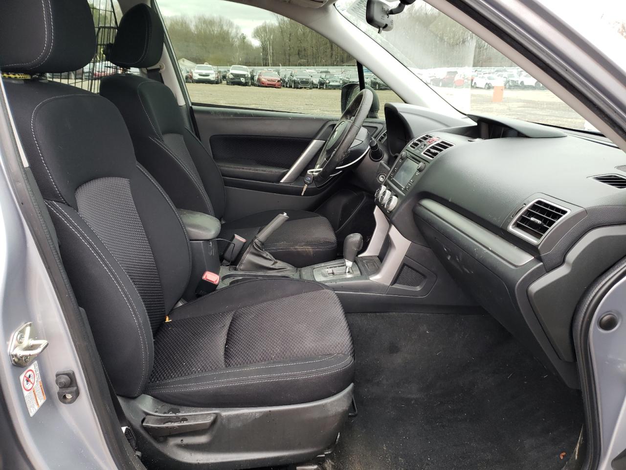 Photo 5 from auction – 2017 SUBARU FORESTER 2 with VIN JF2SJABC1HH501125