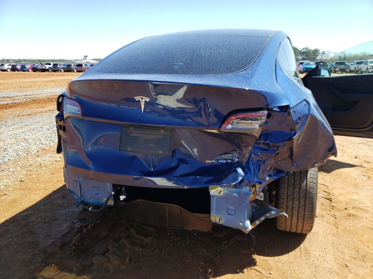 Photo 9 from auction – 2021 TESLA MODEL Y with VIN 5YJYGDEE1MF138647