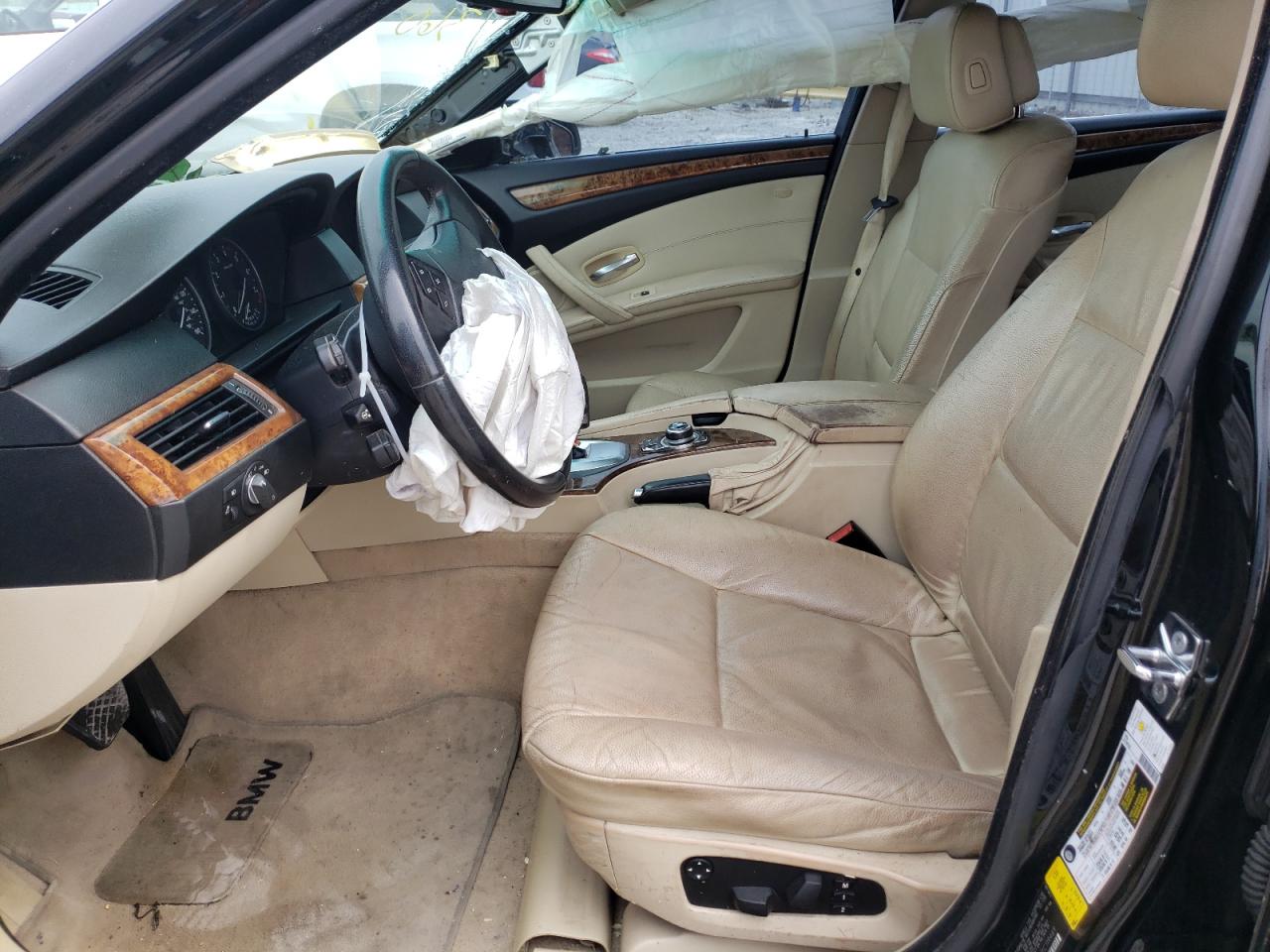 Photo 5 from auction – 2009 BMW 528 I with VIN WBANU535X9C119469