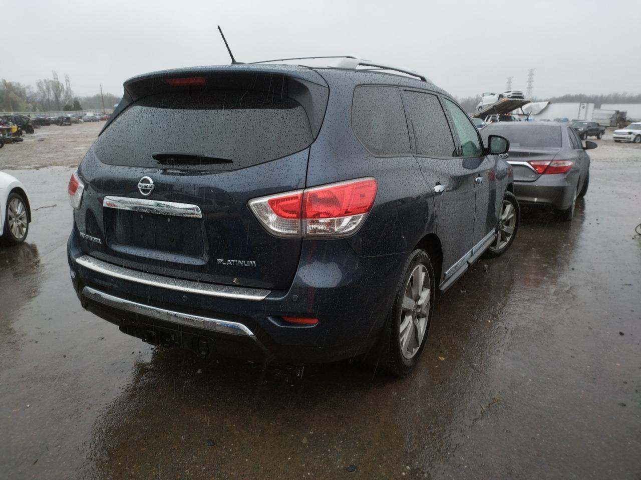 Photo 4 from auction – 2016 NISSAN PATHFINDER with VIN 5N1AR2MN7GC625690