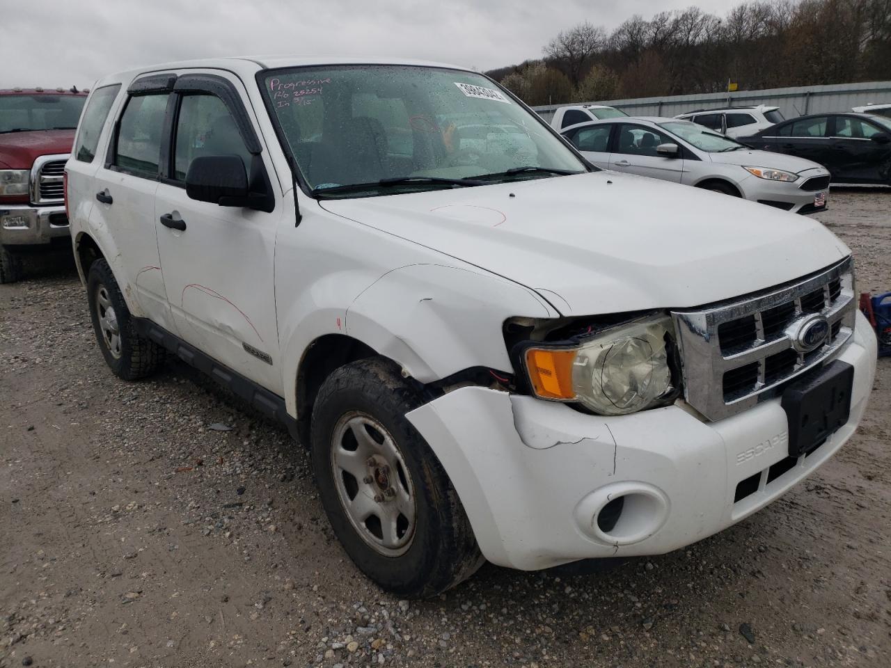 FORD ESCAPE XLS 2008 with VIN 1FMCU92Z78KB83300 - Photo from auction