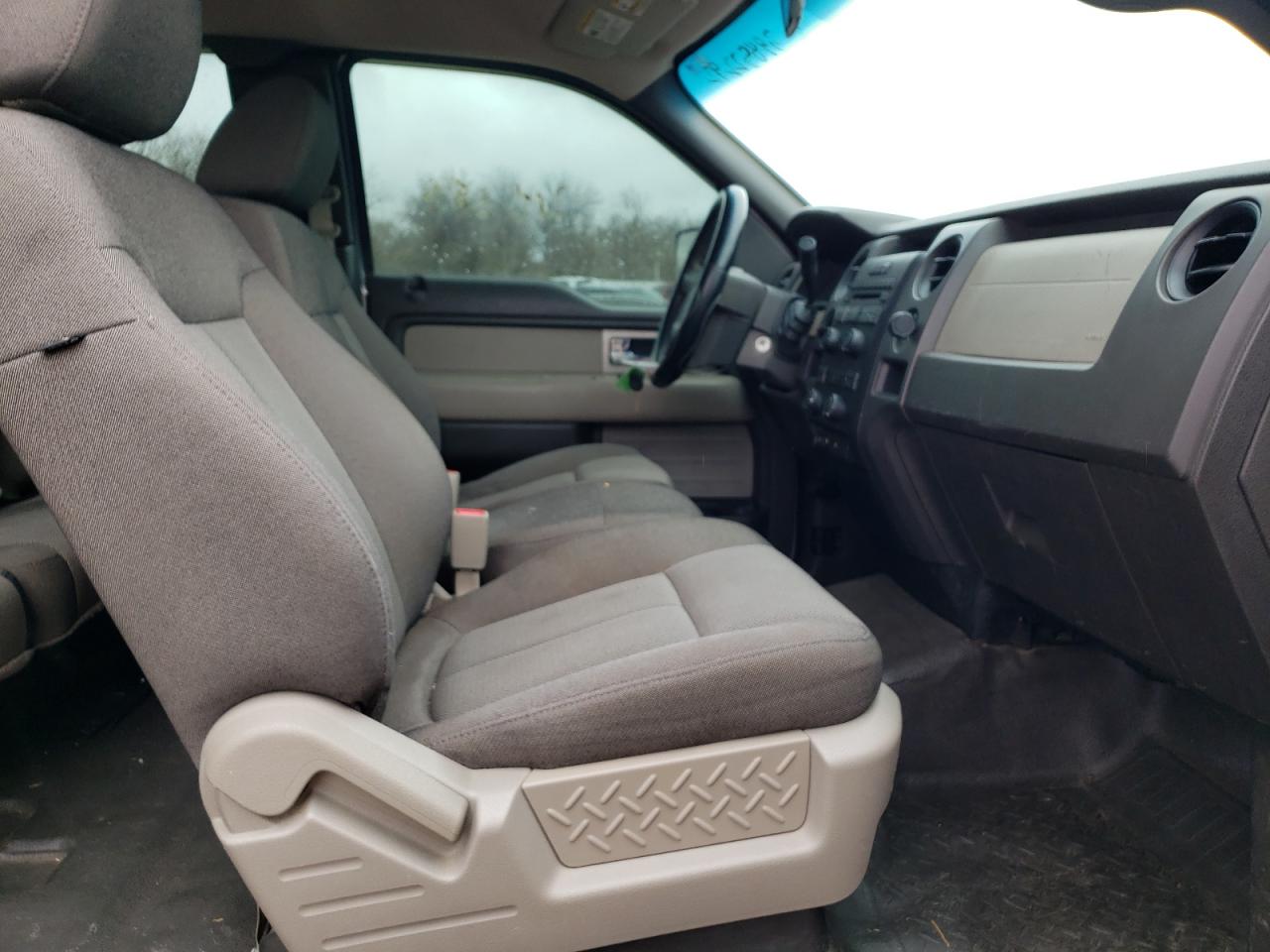 Photo 5 from auction – 2009 FORD F150 SUPER with VIN 1FTRX12W29KA65637