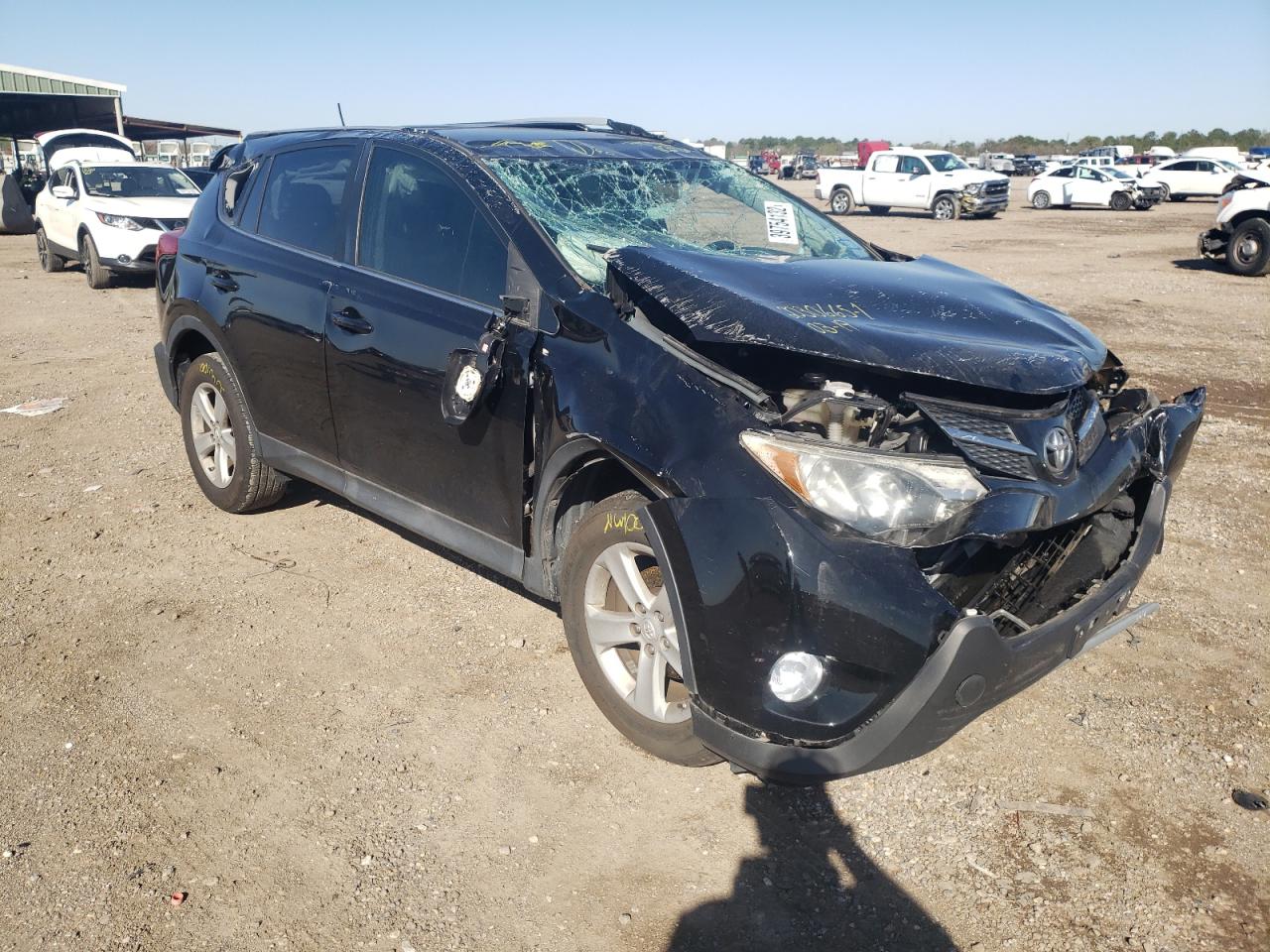 TOYOTA RAV4 XLE 2013 with VIN 2T3WFREV5DW018769 - Photo from auction