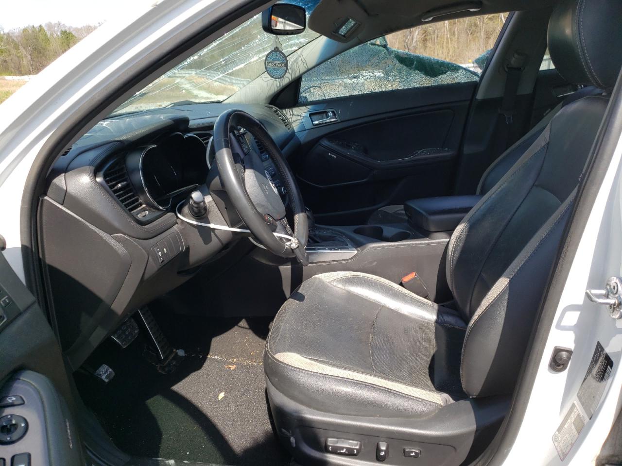Photo 5 from auction – 2013 KIA OPTIMA SX with VIN 5XXGR4A65DG173645