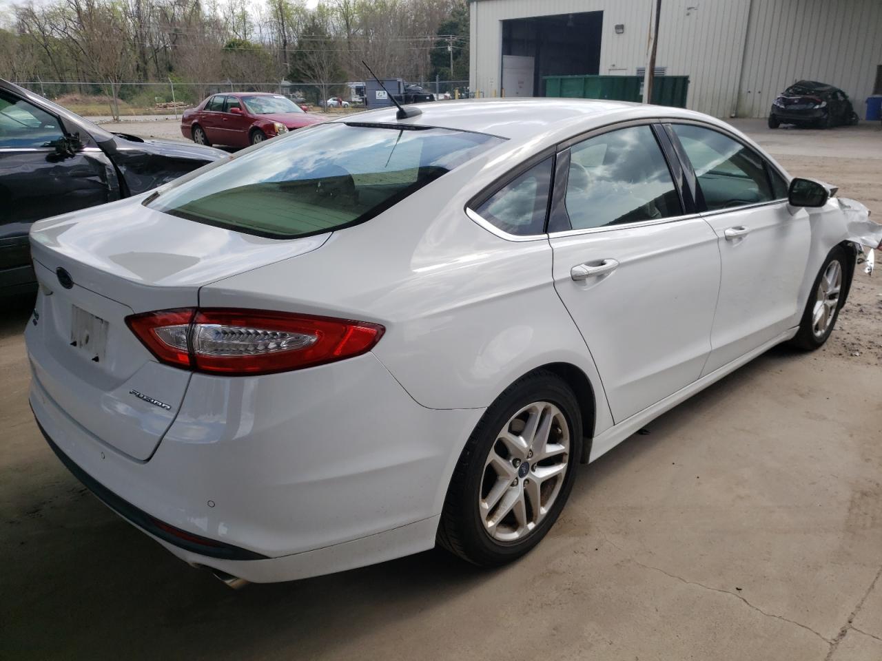 Photo 4 from auction – 2013 FORD FUSION SE with VIN 3FA6P0HR7DR171302