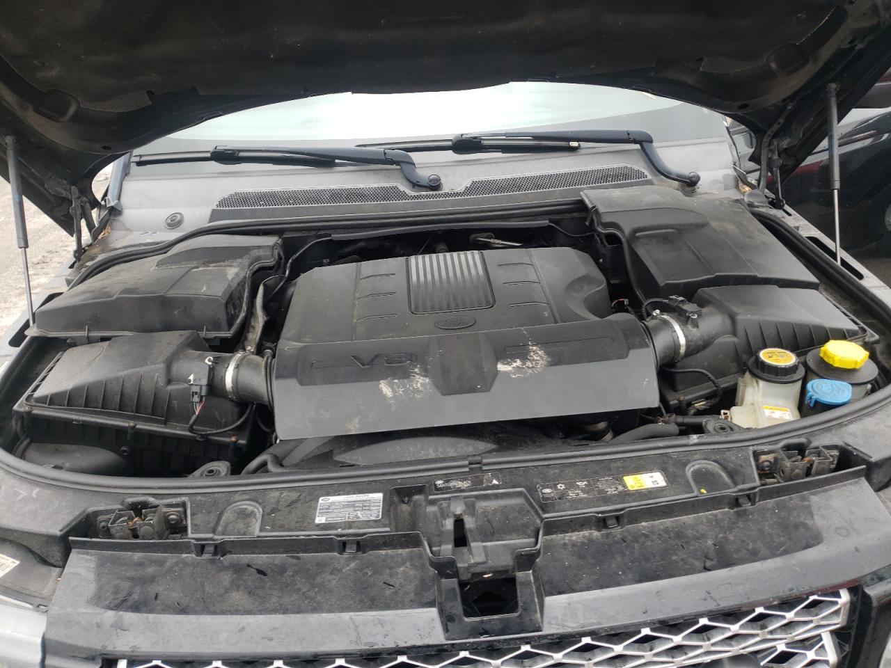 Photo 7 from auction – 2012 LAND ROVER RANGE ROVE with VIN SALSK2D48CA742553