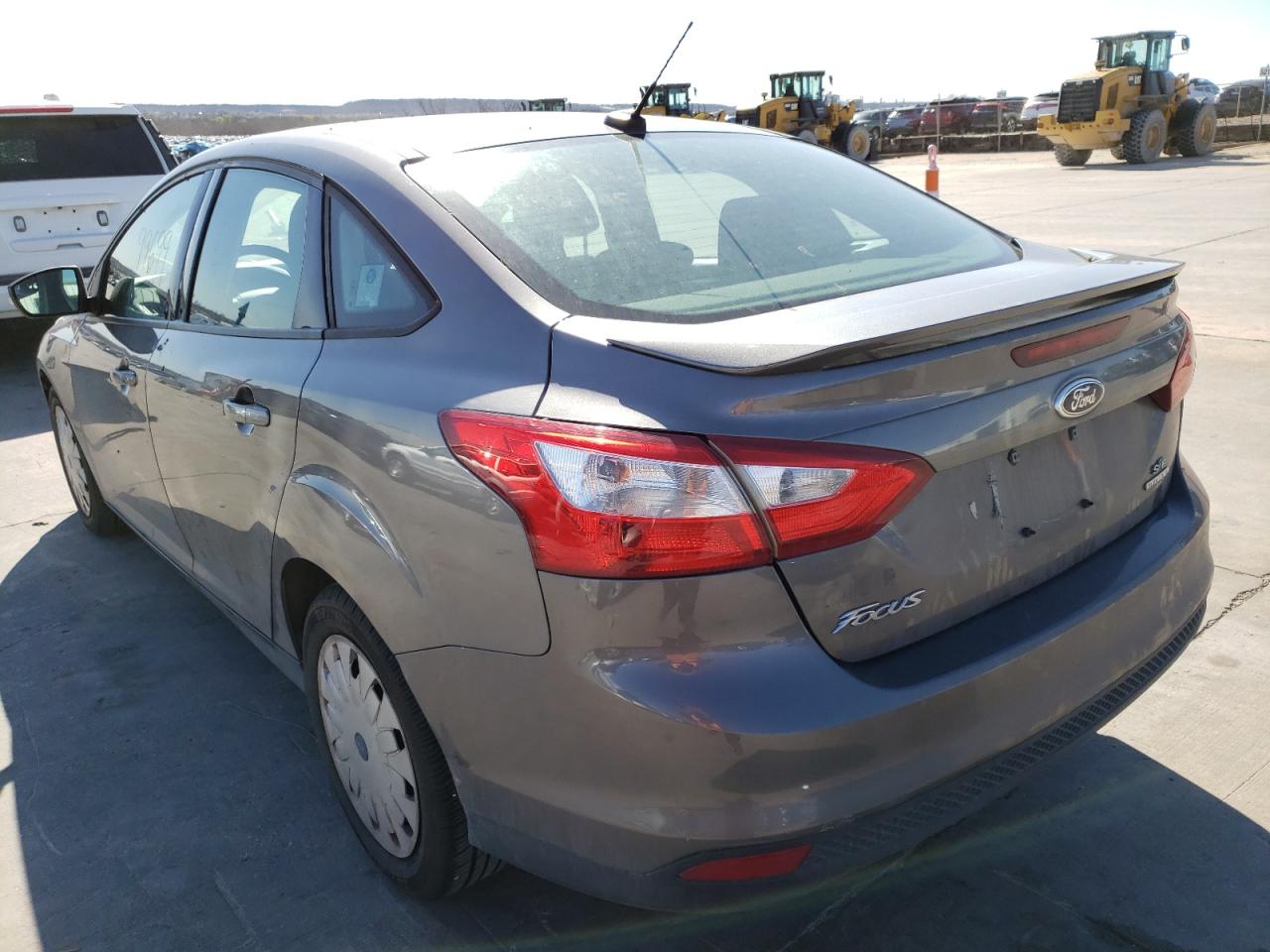 Photo 3 from auction – 2013 FORD FOCUS SE with VIN 1FADP3F2XDL193386