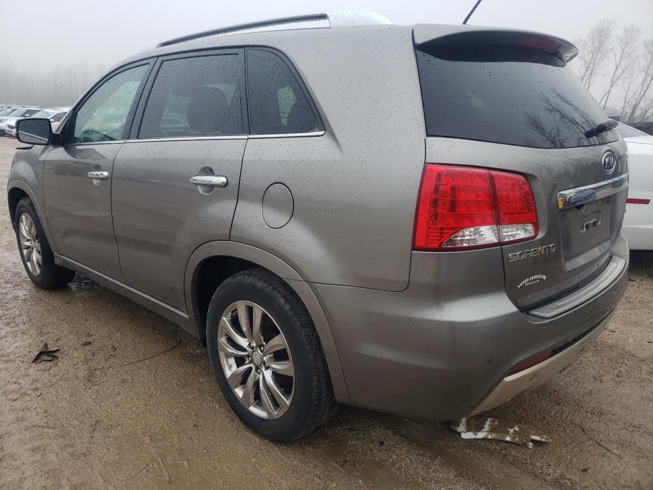 Photo 3 from auction – 2012 KIA SORENTO SX with VIN 5XYKW4A2XCG298070