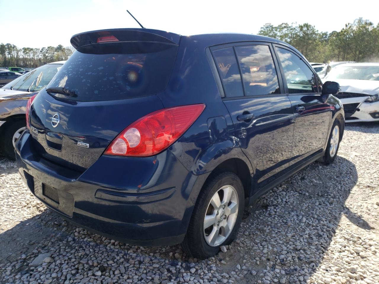 Zdjęcie 4 z aukcji – 2012 NISSAN VERSA S z VIN 3N1BC1CP7CK270955