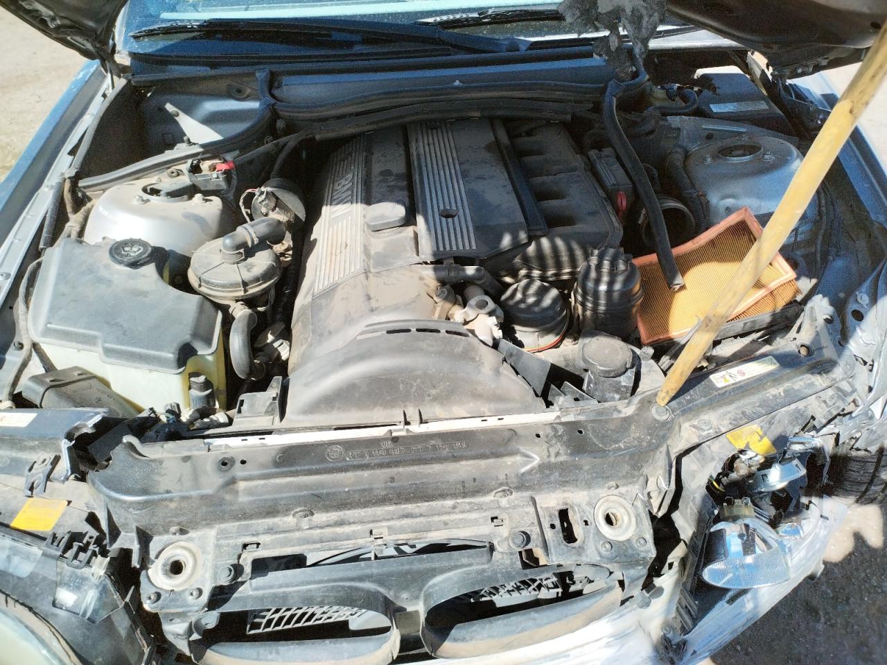 Photo 7 from auction – 2004 BMW 325 CI with VIN WBABW33454PL31450