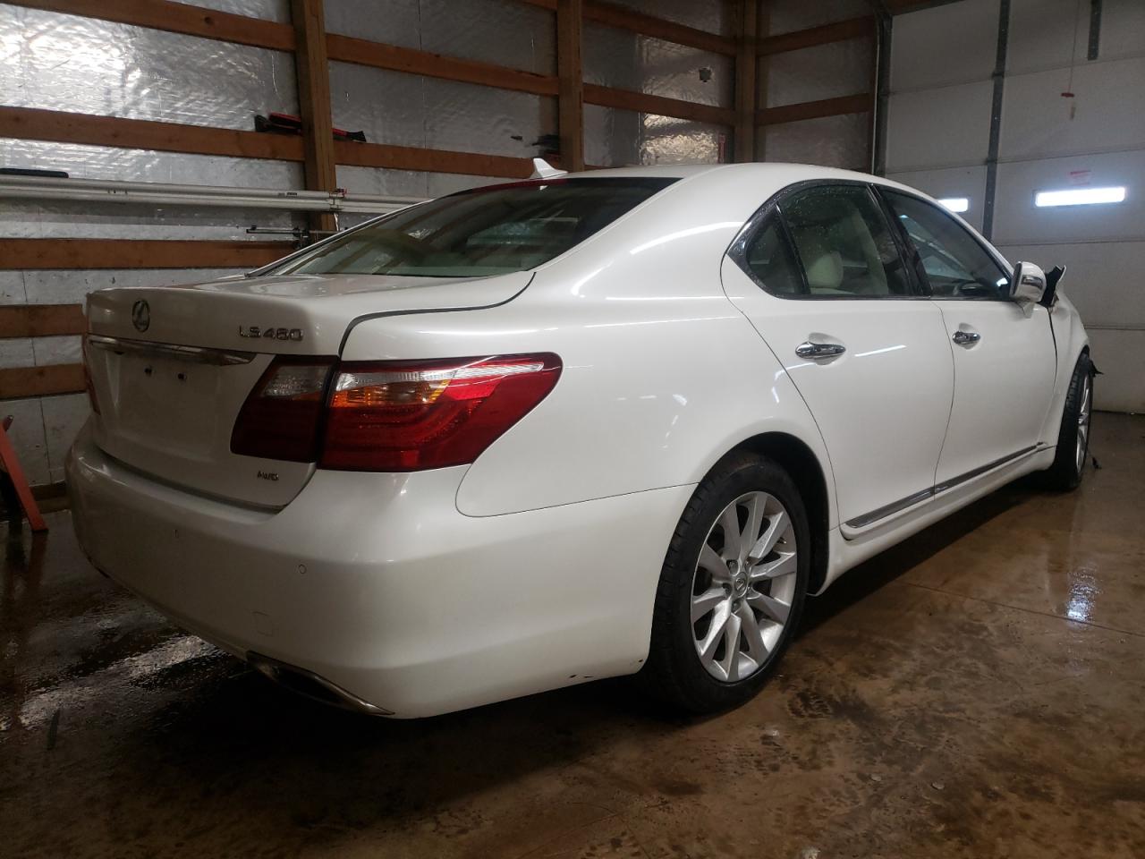 Photo 4 from auction – 2011 LEXUS LS 460 with VIN JTHCL5EF6B5011734