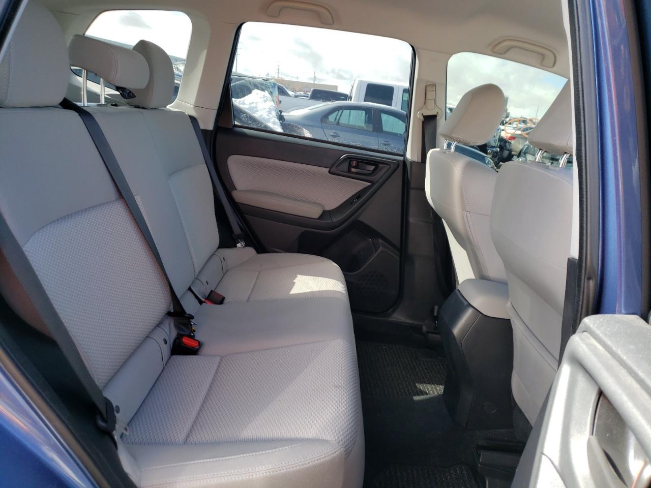 Photo 6 from auction – 2017 SUBARU FORESTER 2 with VIN JF2SJABC8HH539712