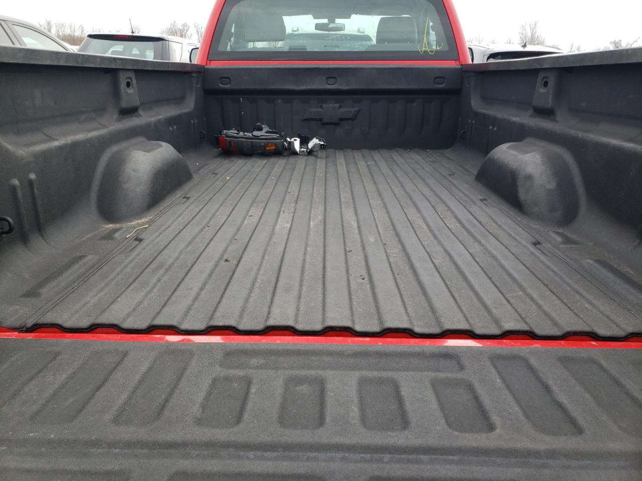 Photo 6 from auction – 2018 CHEVROLET SILVERADO with VIN 1GCNCNEC2JZ229984