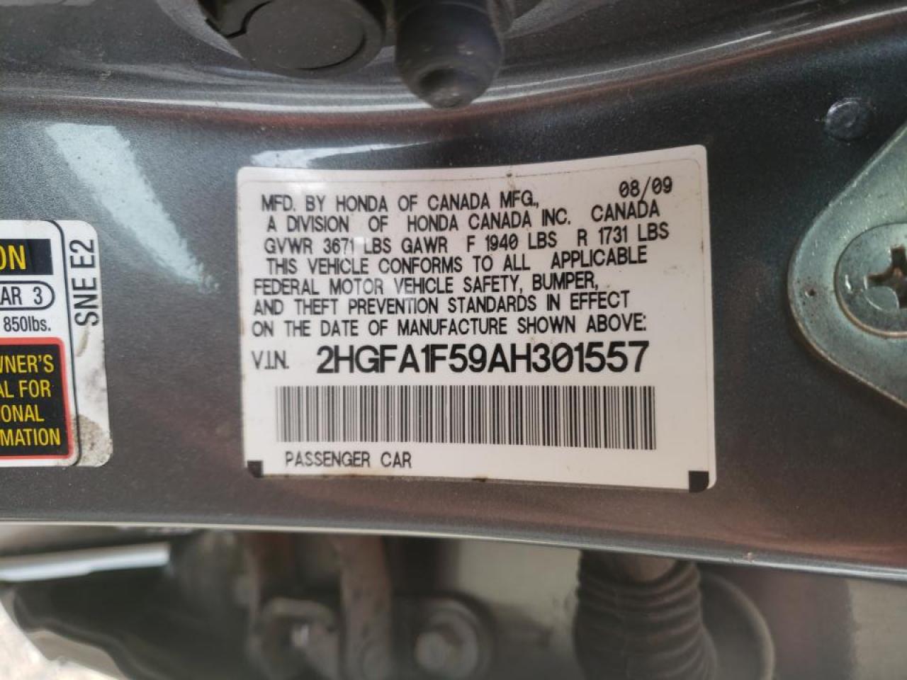 Photo 10 from auction – 2010 HONDA CIVIC LX with VIN 2HGFA1F59AH301557