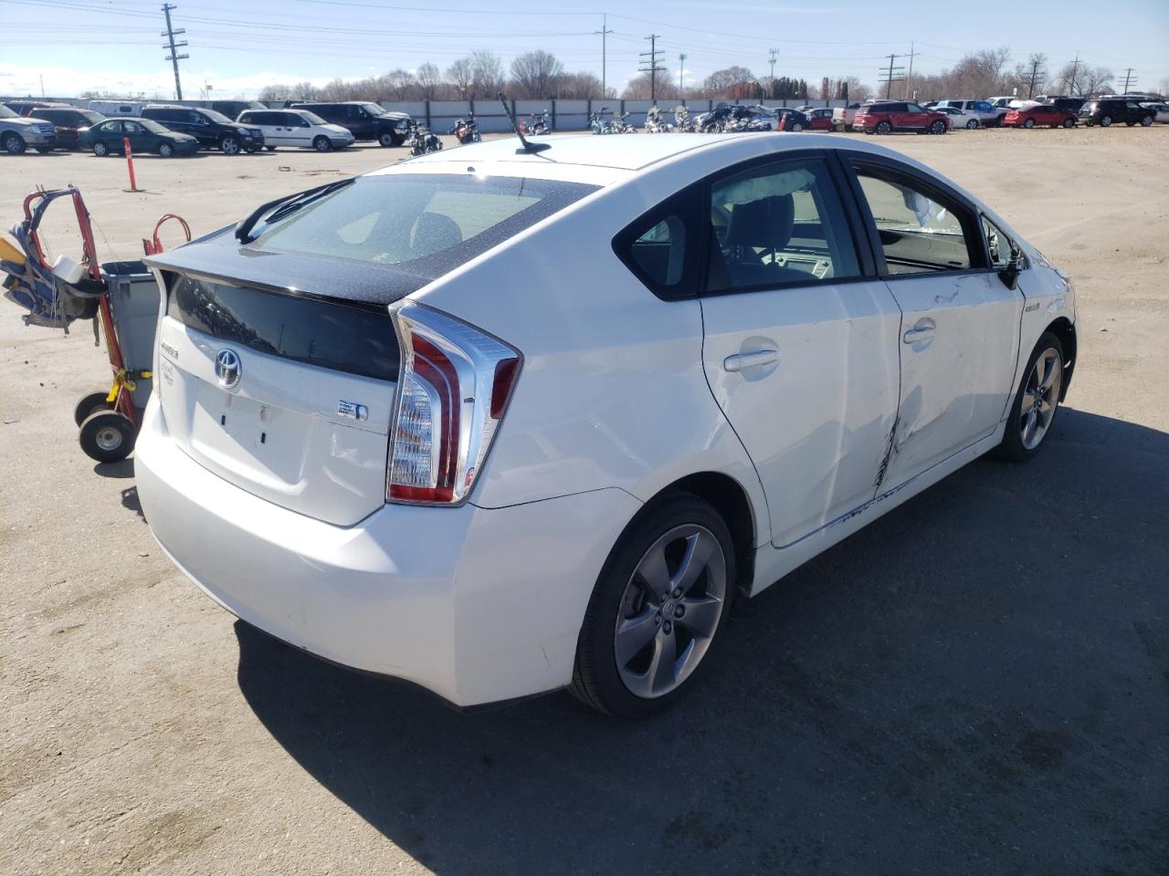 Photo 4 from auction – 2013 TOYOTA PRIUS with VIN JTDKN3DU7D5584589