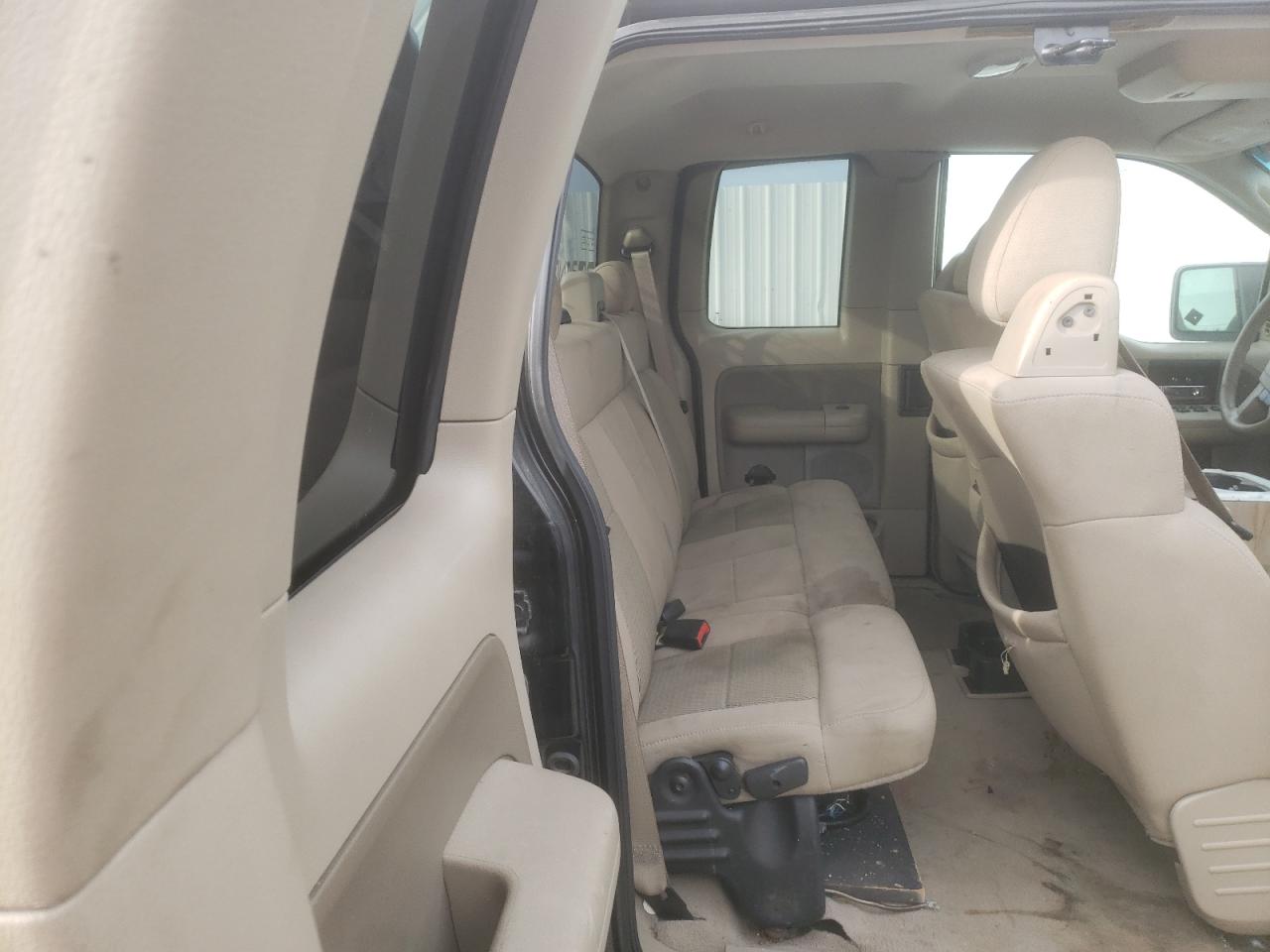 Photo 6 from auction – 2006 FORD F150 with VIN 1FTPX14586NB49287