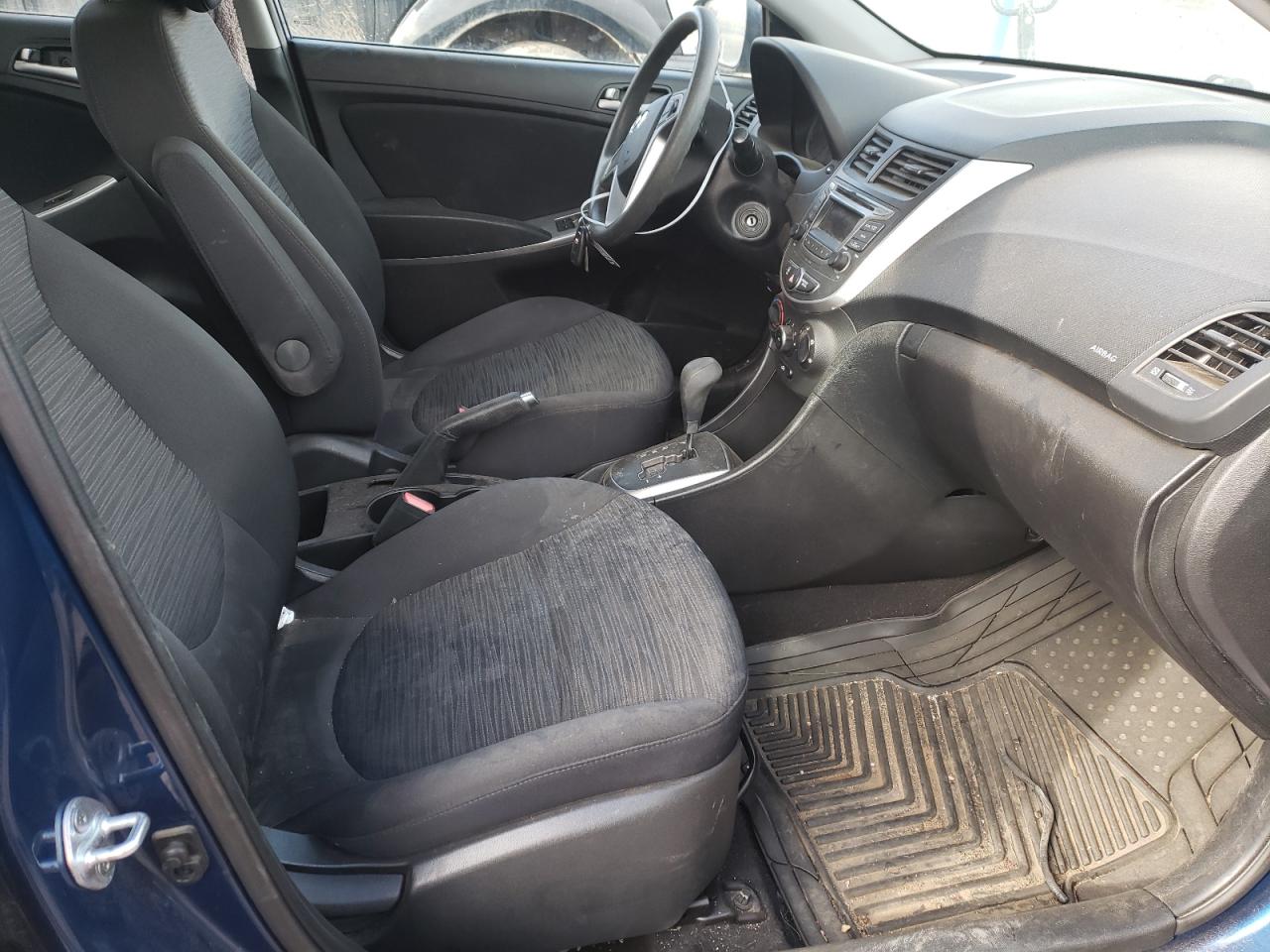 Photo 5 from auction – 2016 HYUNDAI ACCENT SE with VIN KMHCT5AE0GU287429