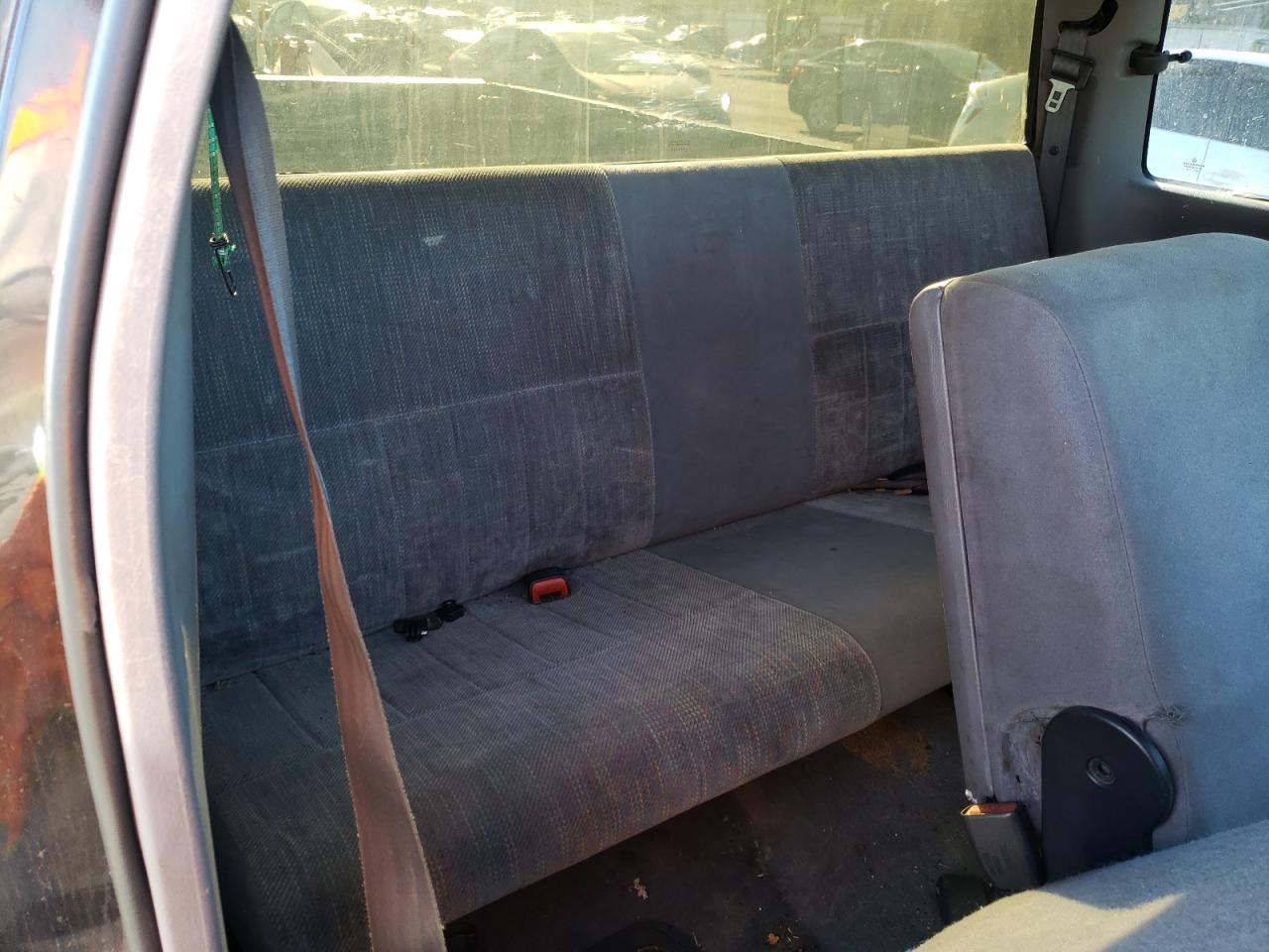Photo 6 from auction – 1997 DODGE RAM 1500 with VIN 1B7HC13Z2VJ572876