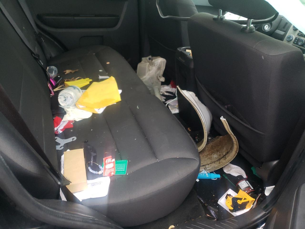Photo 6 from auction – 2012 FORD ESCAPE XLT with VIN 1FMCU0D7XCKC02616