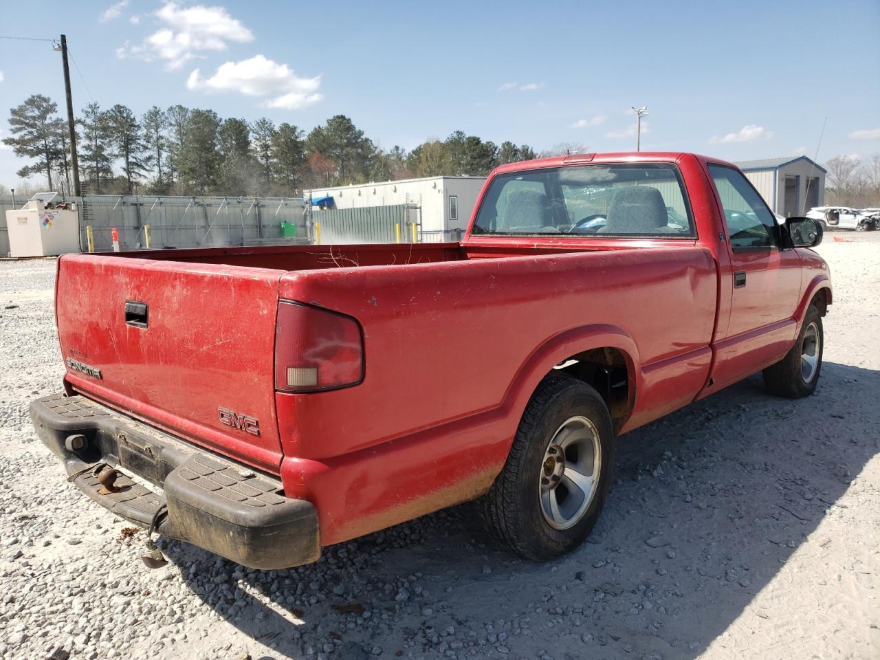 Photo 4 from auction – 2000 GMC SONOMA with VIN 1GTCS14W1YK121681