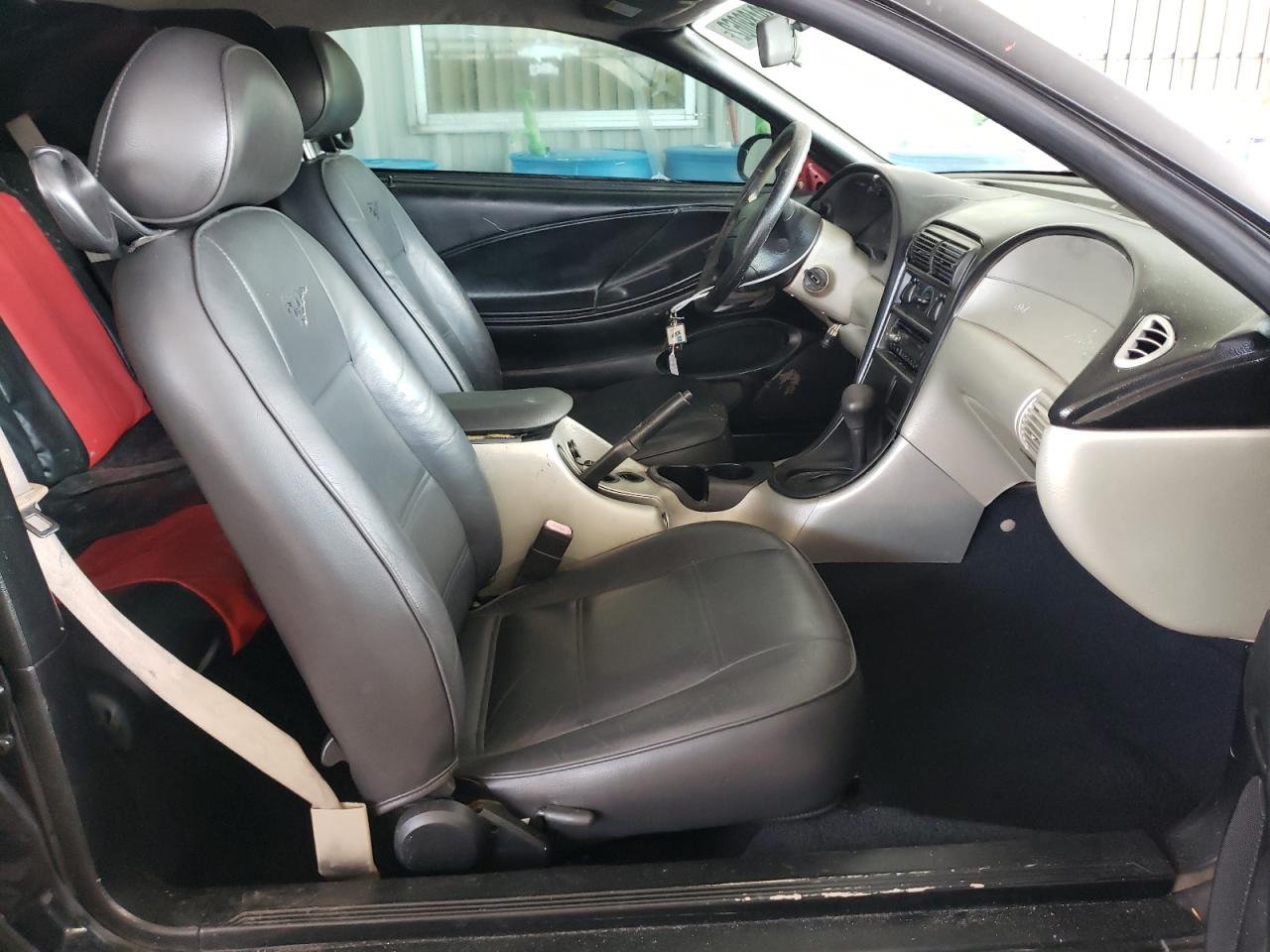 Zdjęcie 5 z aukcji – 2000 FORD MUSTANG z VIN 1FAFP4048YF290924