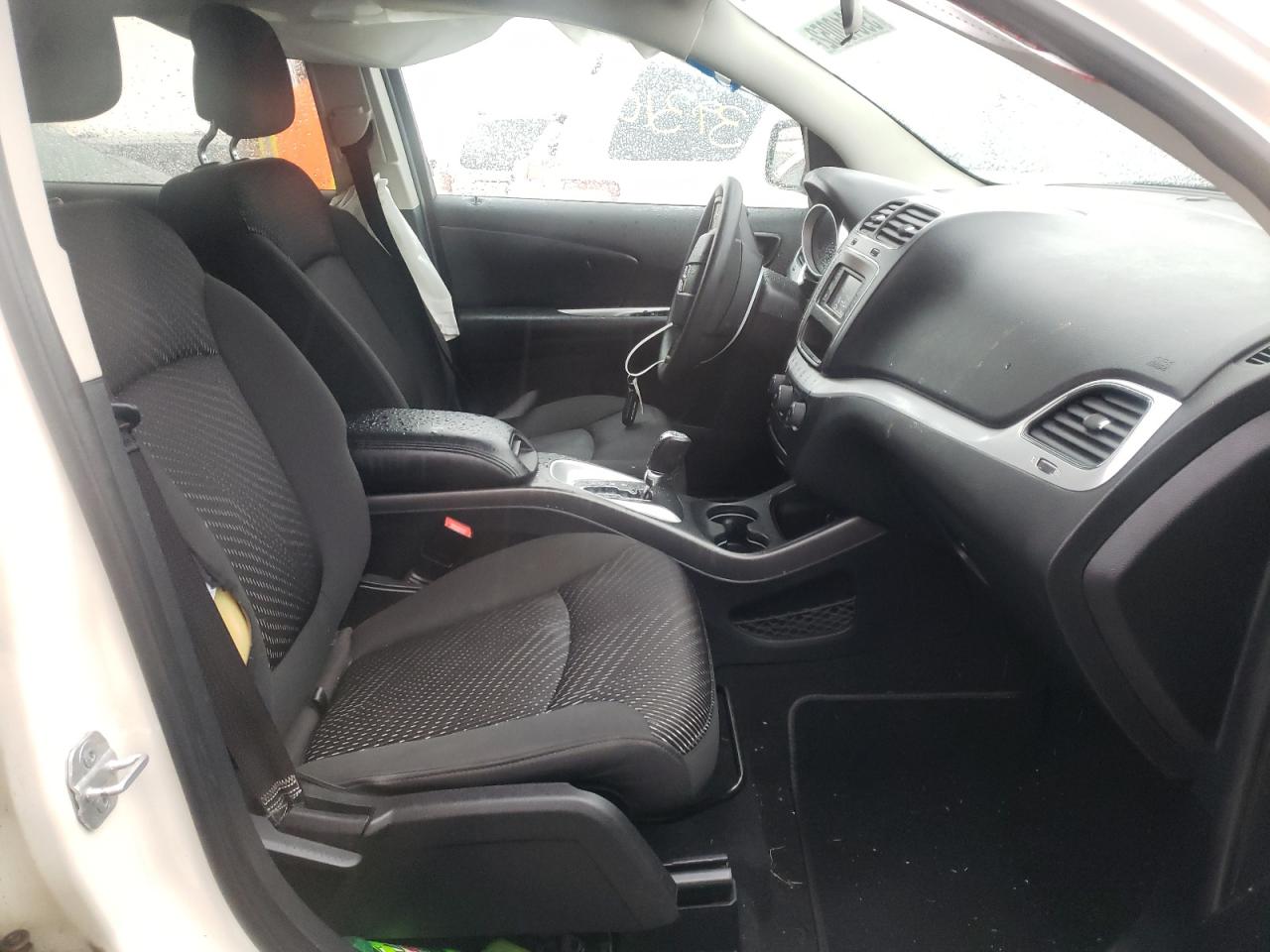 Photo 5 from auction – 2012 DODGE JOURNEY SX with VIN 3C4PDCBG0CT218574