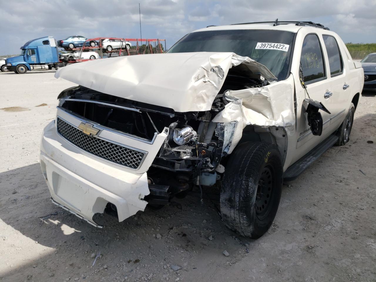 Photo 9 from auction – 2011 CHEVROLET AVALANCHE with VIN 3GNMCGE00BG387942