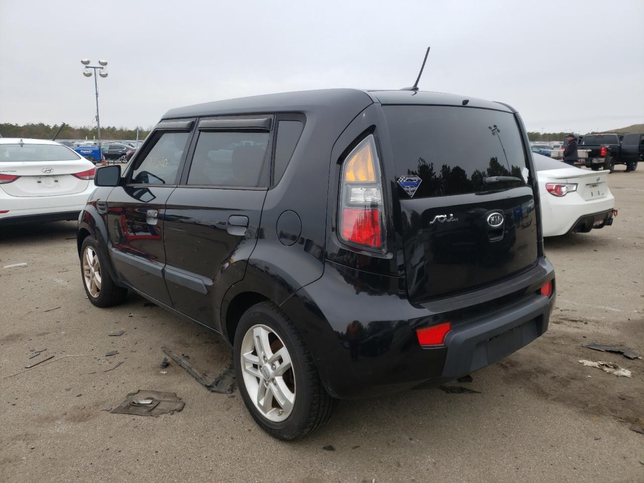 Photo 3 from auction – 2010 KIA SOUL + with VIN KNDJT2A29A7109203
