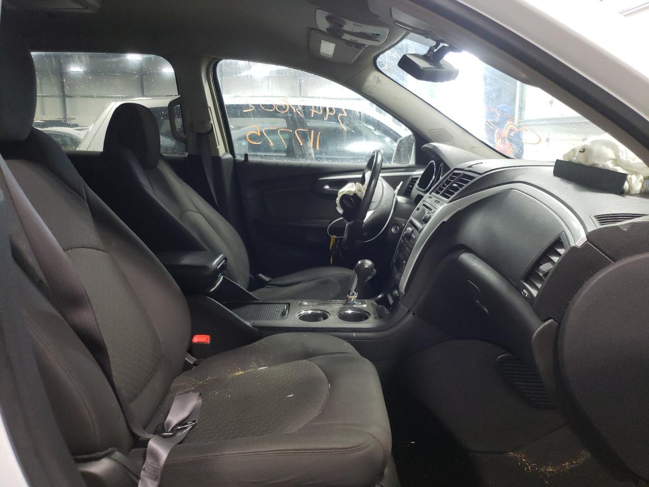 Photo 5 from auction – 2009 CHEVROLET TRAVERSE L with VIN 1GNER23D59S178825