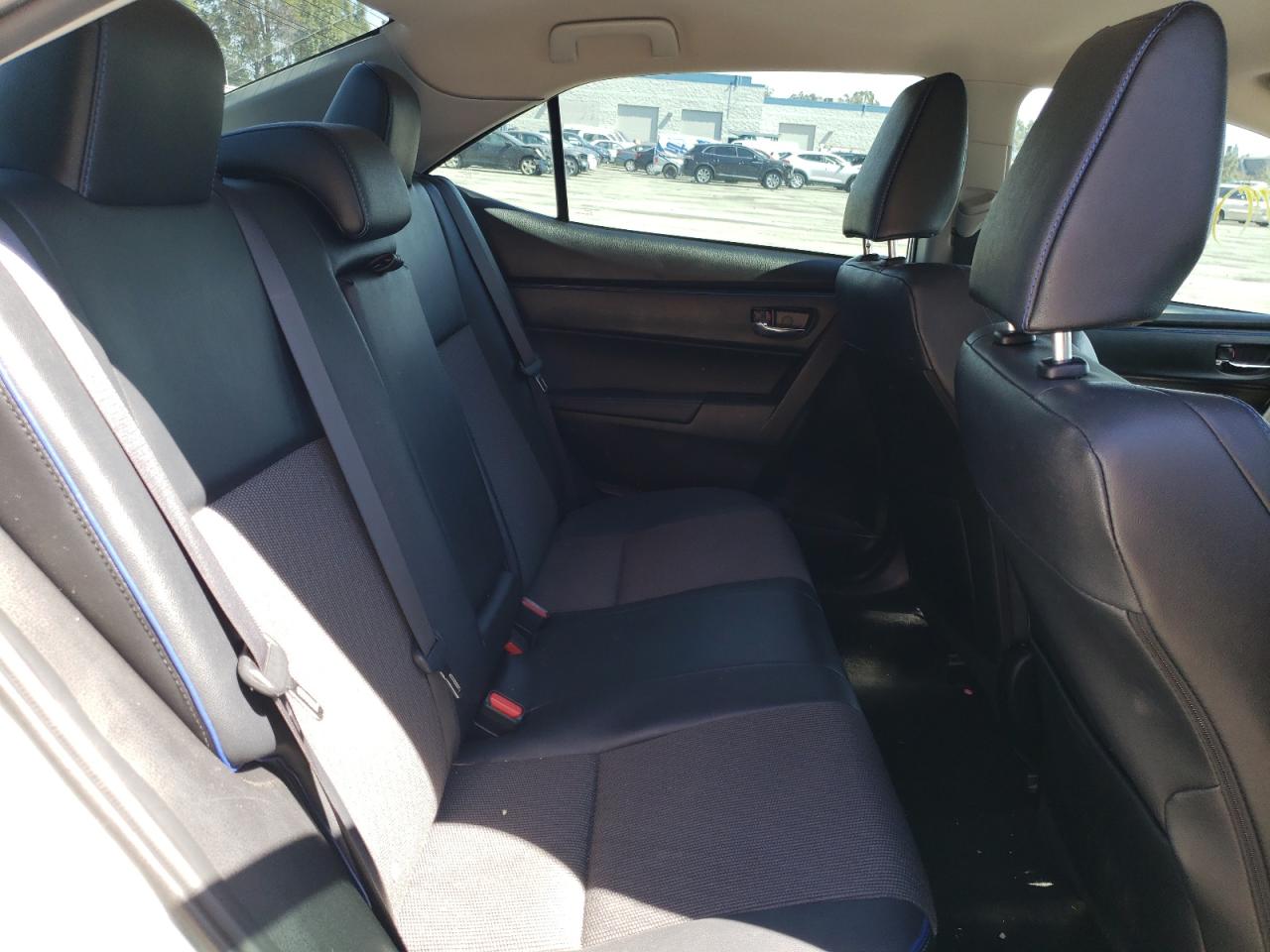 Photo 6 from auction – 2017 TOYOTA COROLLA L with VIN 5YFBURHE7HP710693