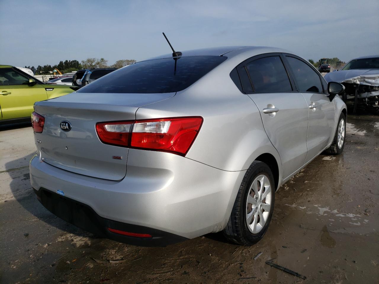Photo 4 from auction – 2013 KIA RIO LX with VIN KNADM4A38D6248549