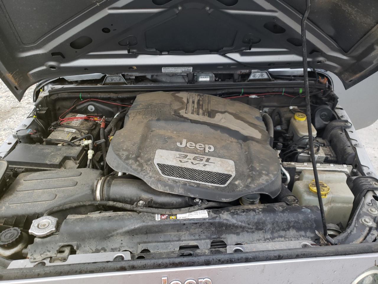 Photo 7 from auction – 2013 JEEP WRANGLER U with VIN 1C4BJWDGXDL650104