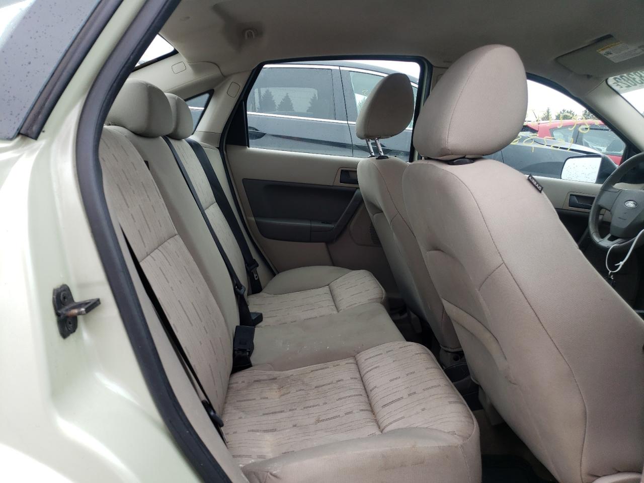 Photo 6 from auction – 2010 FORD FOCUS SE with VIN 1FAHP3FN9AW104123