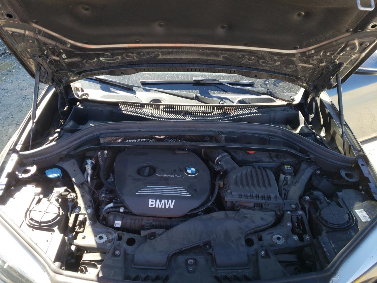 Photo 7 from auction – 2017 BMW X1 XDRIVE2 with VIN WBXHT3C32H5F68921