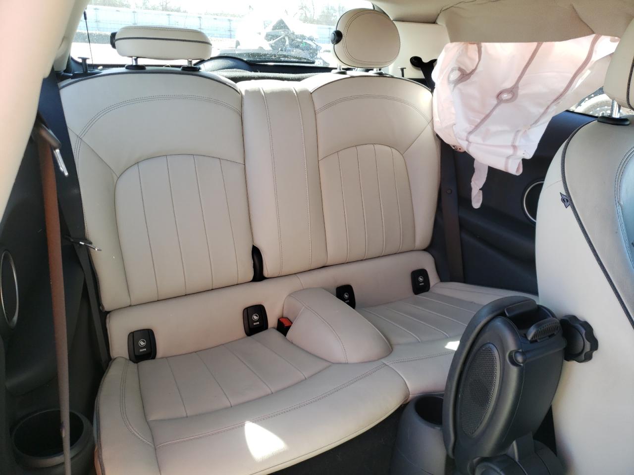 Photo 6 from auction – 2015 MINI COOPER S with VIN WMWXP7C54F2A33249