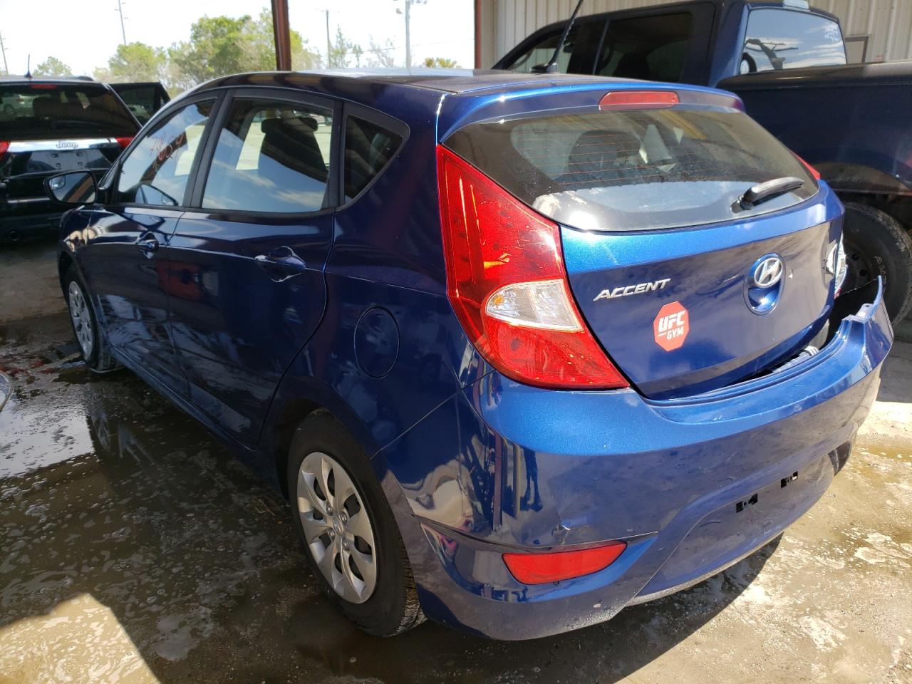 Photo 3 from auction – 2016 HYUNDAI ACCENT SE with VIN KMHCT5AE7GU272846