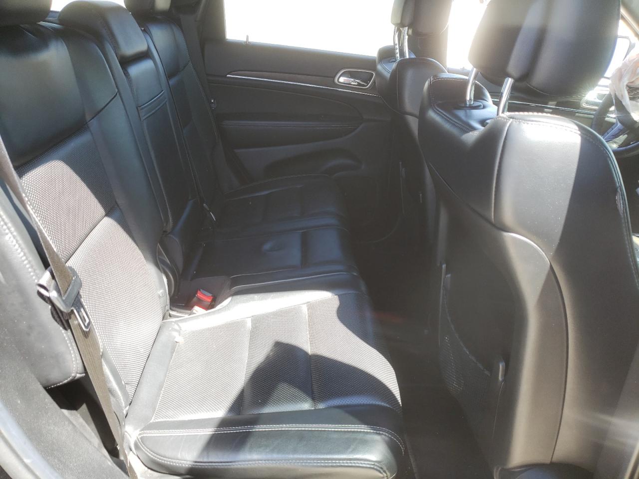 Photo 6 from auction – 2015 JEEP GRAND CHER with VIN 1C4RJFBG3FC645590