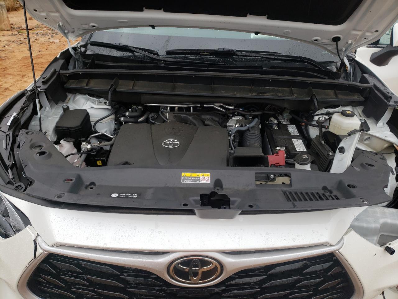 Photo 7 from auction – 2020 TOYOTA HIGHLANDER with VIN 5TDHZRBH8LS520268