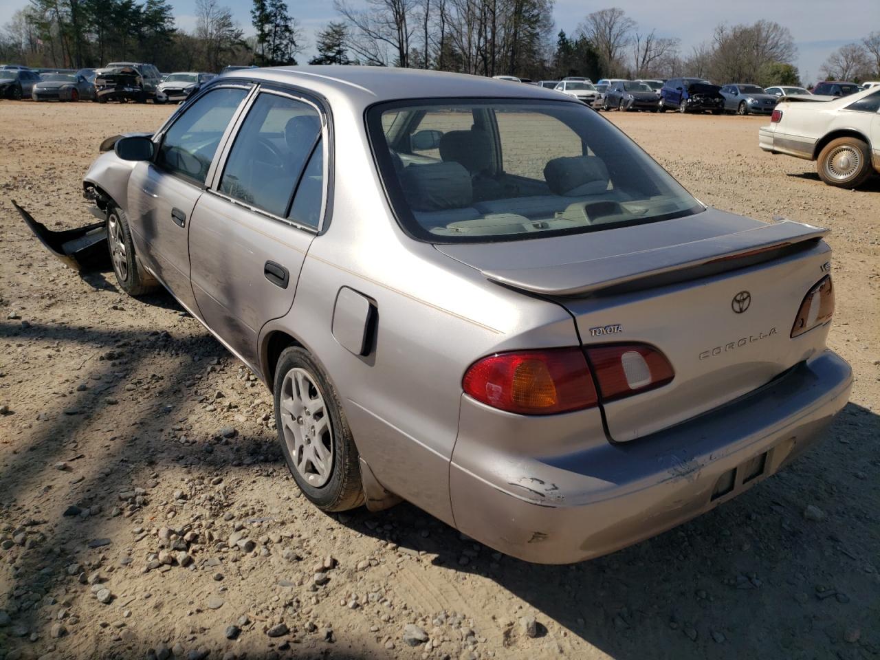 Photo 3 from auction – 2000 TOYOTA COROLLA VE with VIN 1NXBR12E1YZ332834