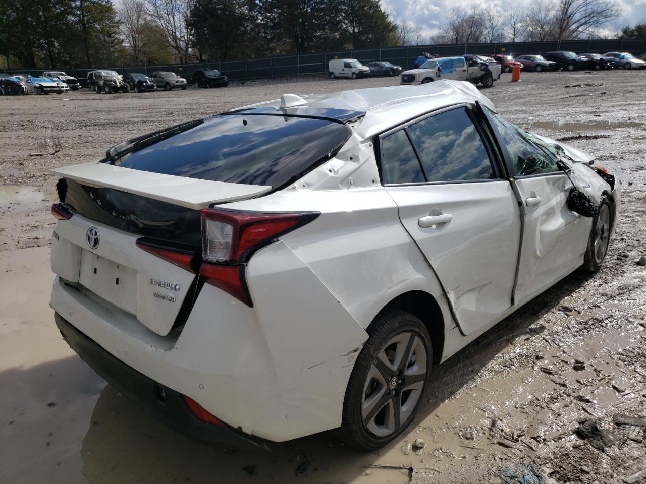 Photo 4 from auction – 2019 TOYOTA PRIUS with VIN JTDKARFUXK3074936