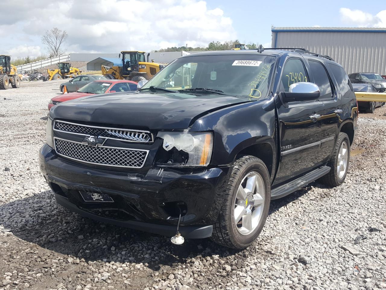 Photo 2 from auction – 2011 CHEVROLET TAHOE C150 with VIN 1GNSCCE09BR222133